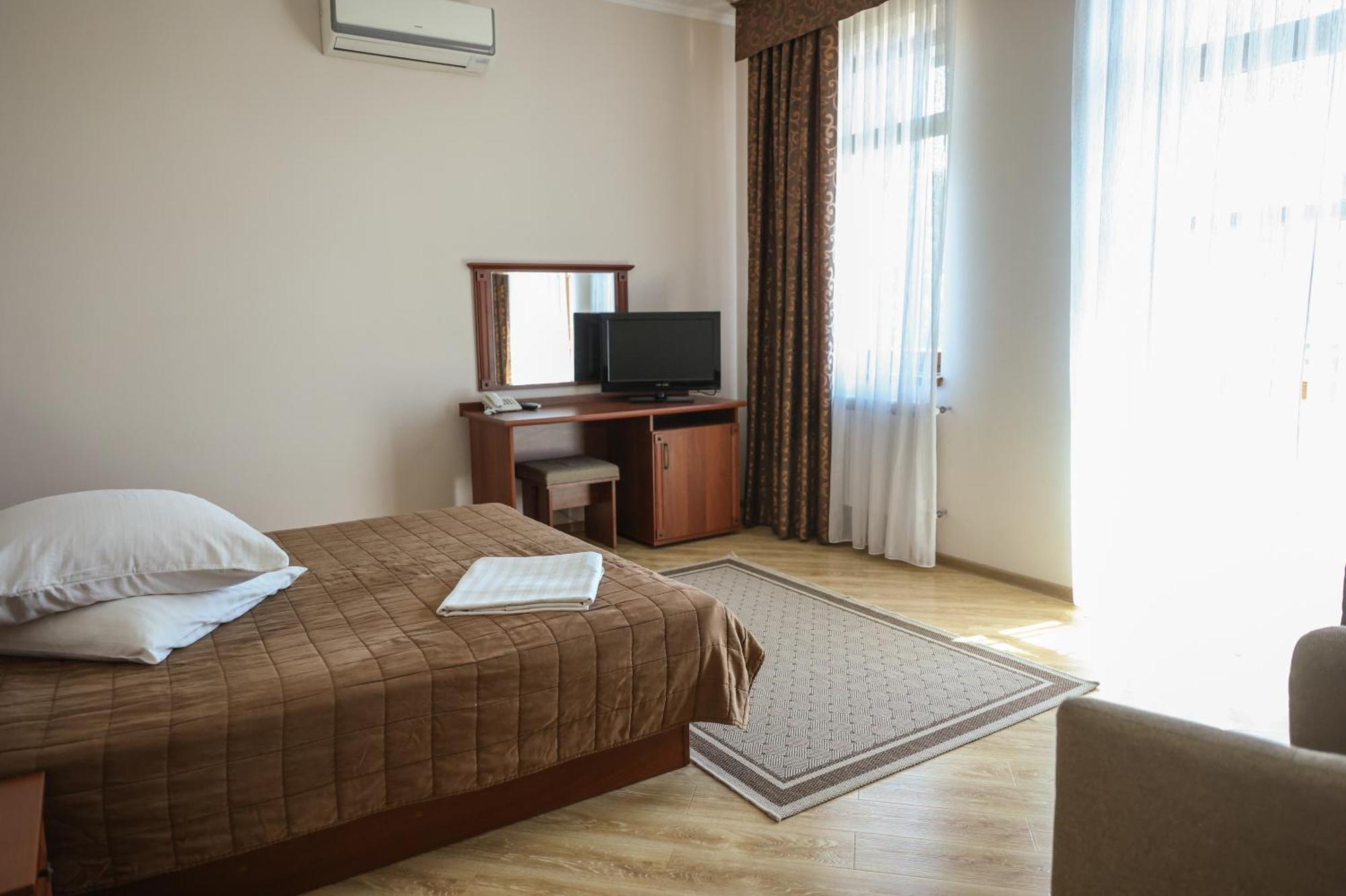 Карпаты Khust Bagian luar foto
