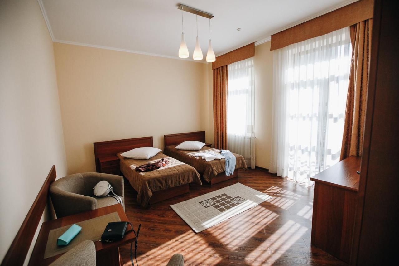 Карпаты Khust Bagian luar foto