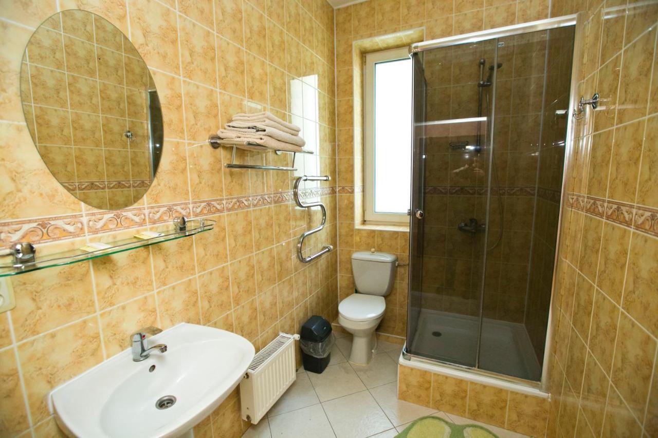 Карпаты Khust Bagian luar foto