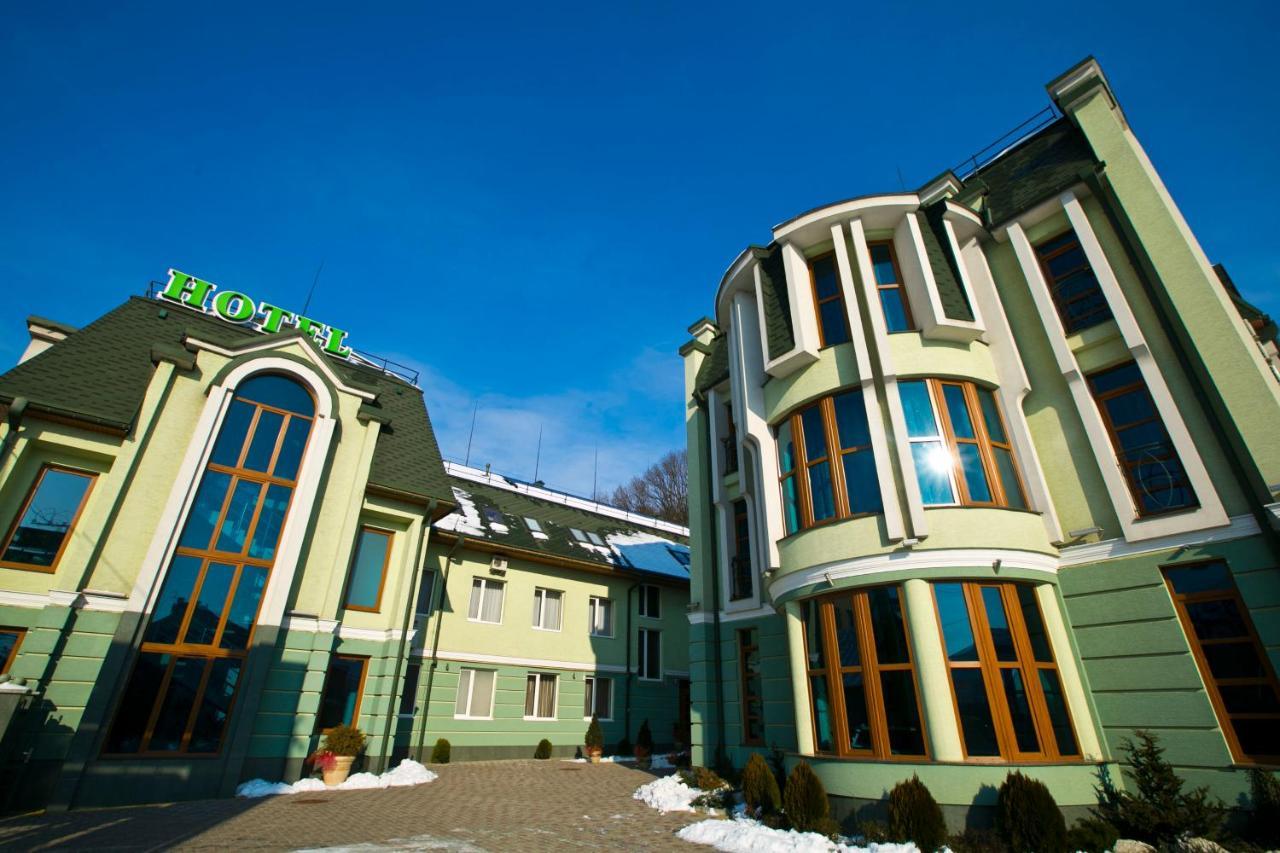 Карпаты Khust Bagian luar foto